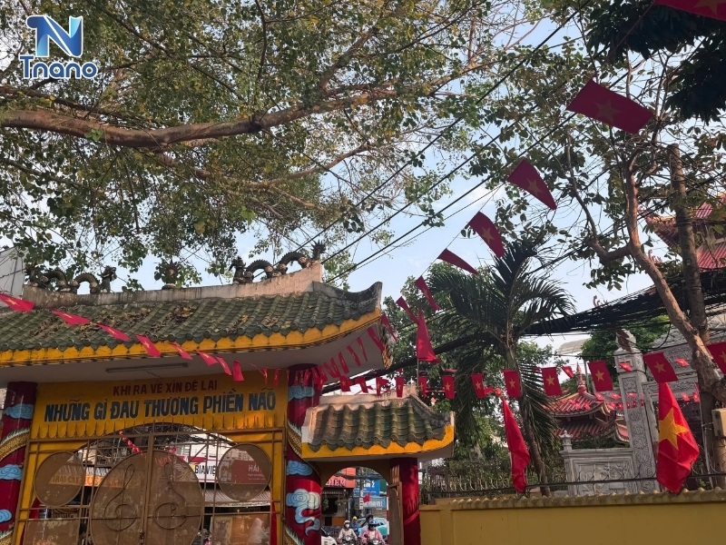 Xưởng may cờ theo yêu cầu giá sỉ tại TPHCM